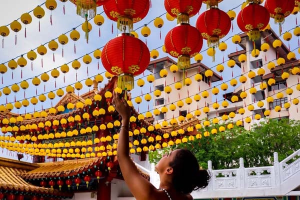 Hagyományos távol-keleti lámpaernyők piros színben