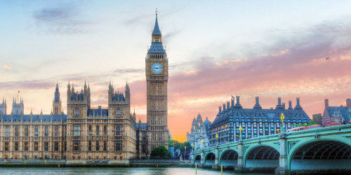 Londoni Big Ben és a Westminster Bridge - Utasbiztosítás európai utakhoz